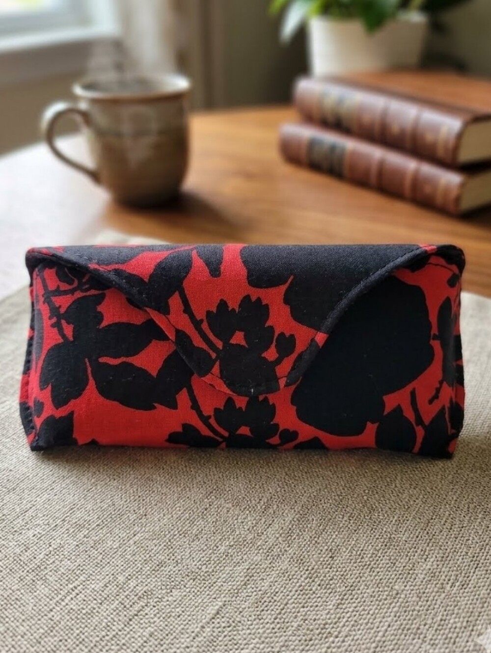 Vera Bradley Red and Black Floral Glasses Case